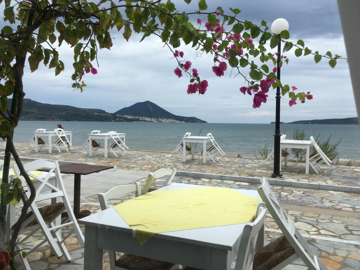 Gialova garden bungalow Bagian luar foto