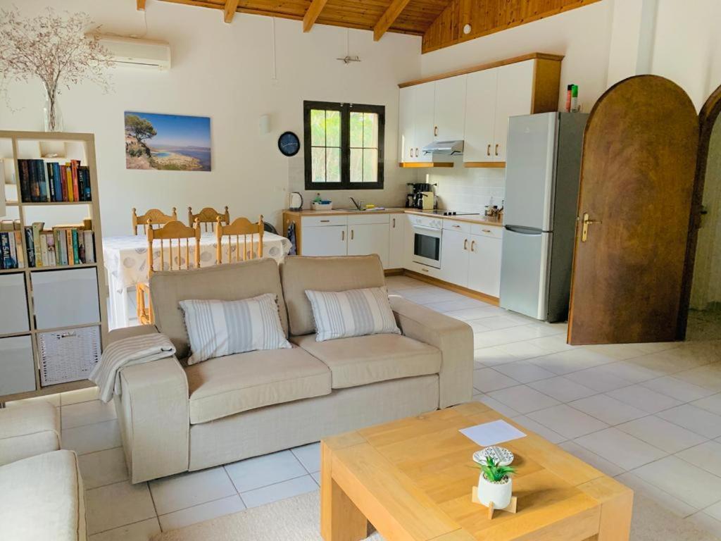 Gialova garden bungalow Bagian luar foto