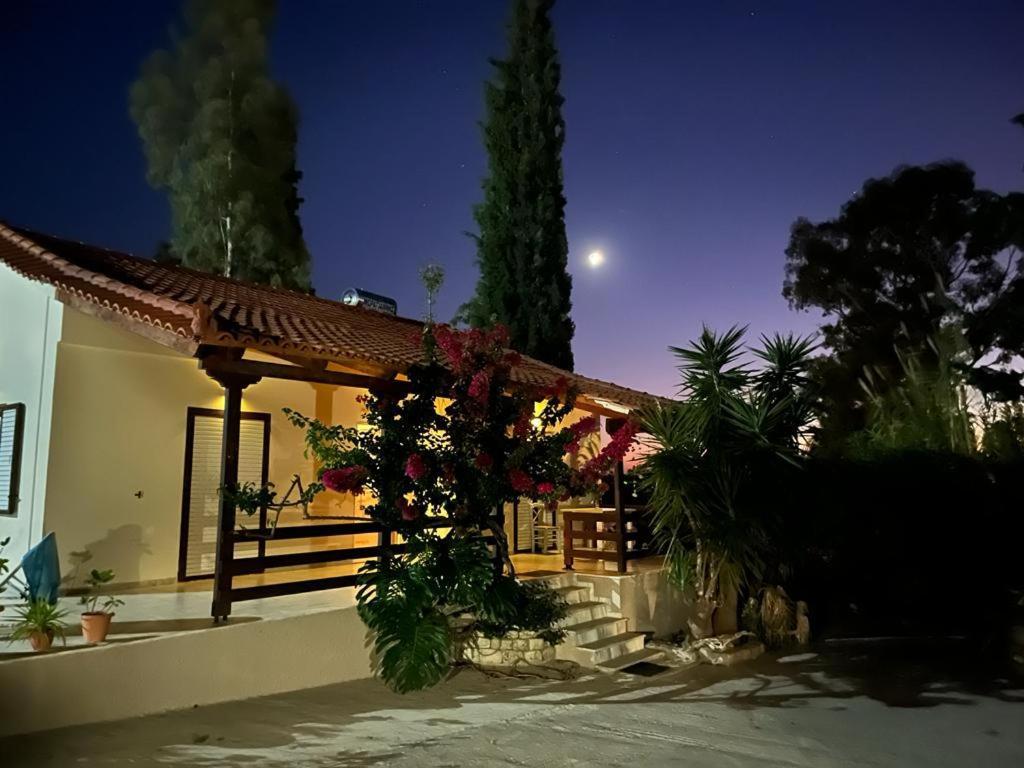 Gialova garden bungalow Bagian luar foto